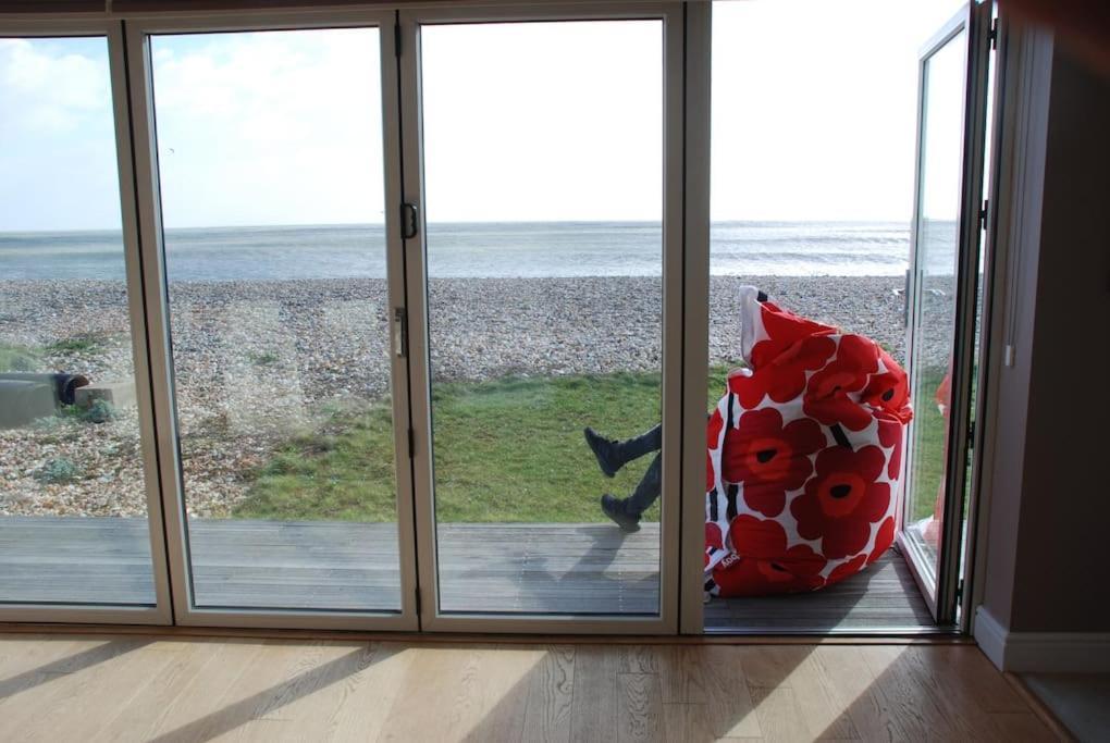 Wow I'M Living On The Beach. Luxury 4 Bed Sleeps 8 파감 외부 사진