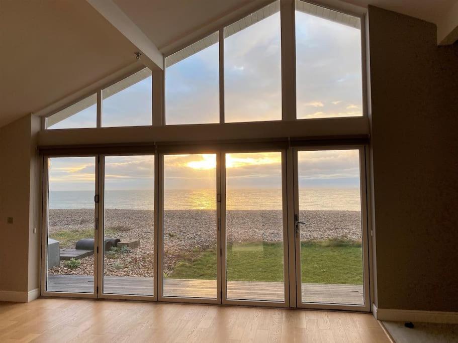 Wow I'M Living On The Beach. Luxury 4 Bed Sleeps 8 파감 외부 사진