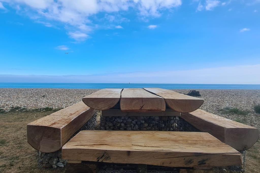 Wow I'M Living On The Beach. Luxury 4 Bed Sleeps 8 파감 외부 사진